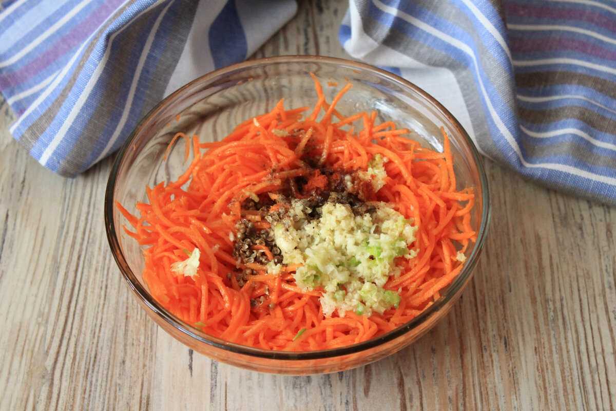 Салаты с корейской морковью: топ-11 пошаговых рецептов с фото. с копченой курицей, фасолью, перцем, колбасой, огурцом