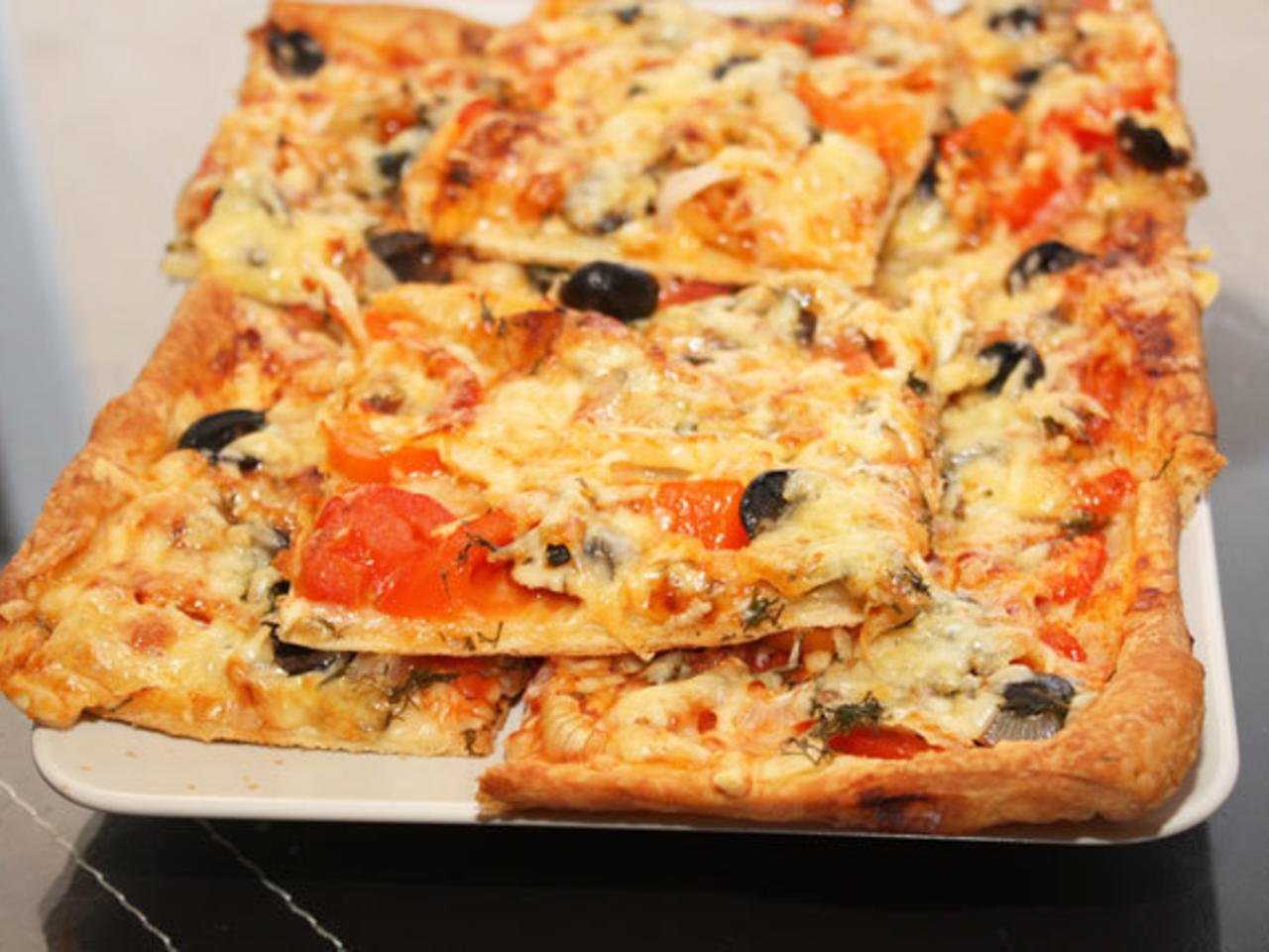 самые простые рецепты пиццы в духовке в домашних условиях фото 106