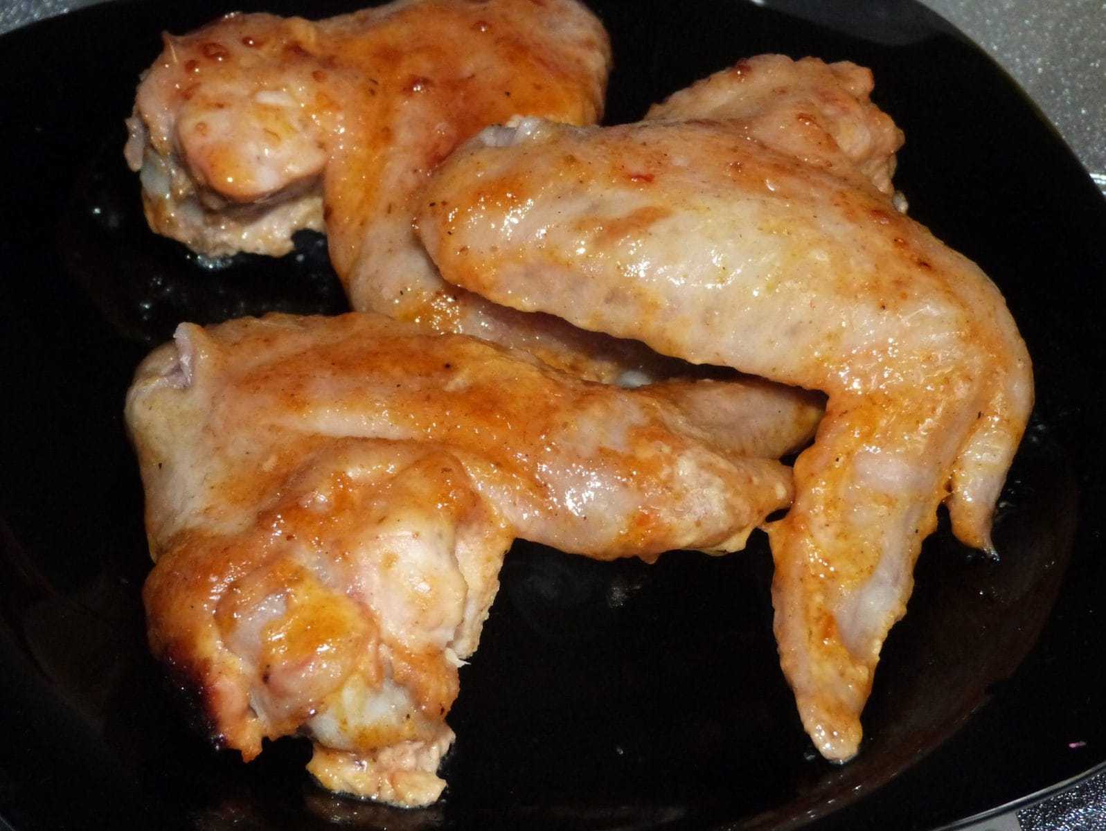 куриные крылья на сковороде фото