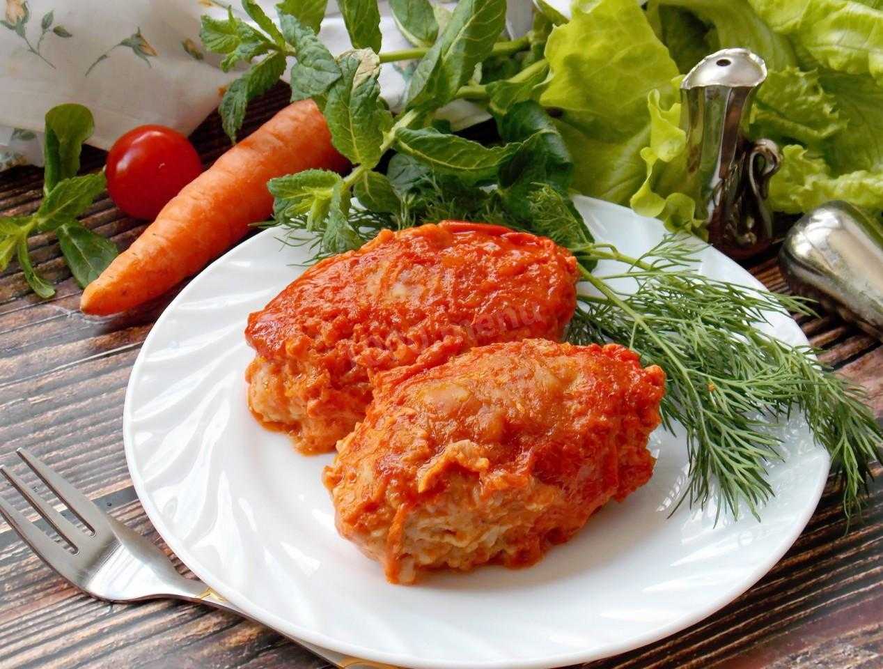 Митболы- мясные шарики в томатном и сливочном соусе, в тесте и с сыром