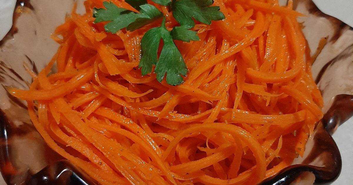 Рецепты салатов с корейской морковью: очень вкусные и простые салатики с морковкой по-корейски, готовим пошагово с фото и видео в домашних условиях