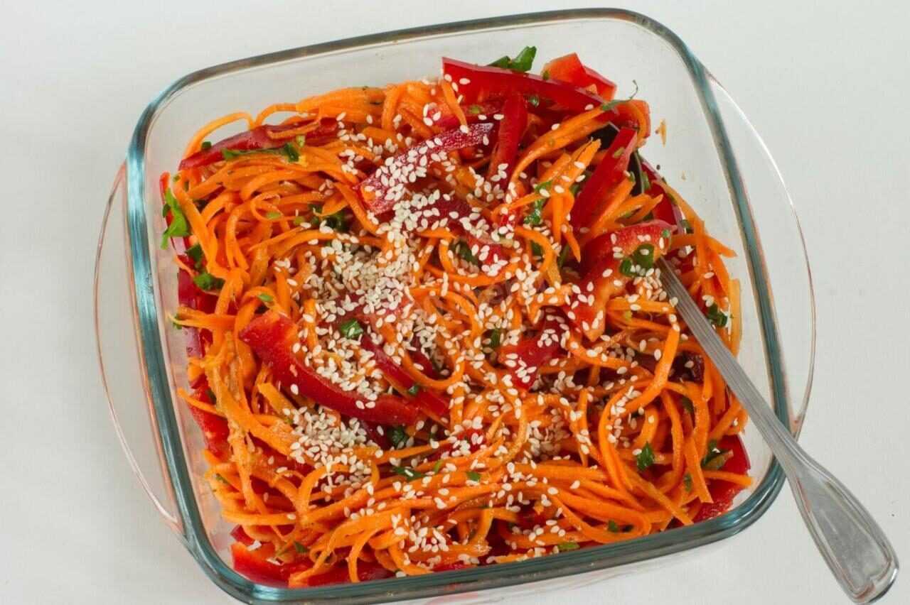 Салат с копчёной курицей и корейской морковью – 8 вкусных рецептов
