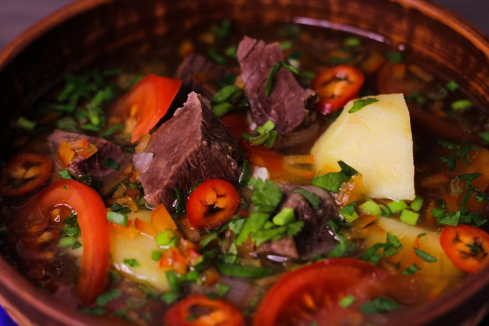 Плов из говядины – сочное и ароматное блюдо, украшение праздничного стола: рецепт с фото