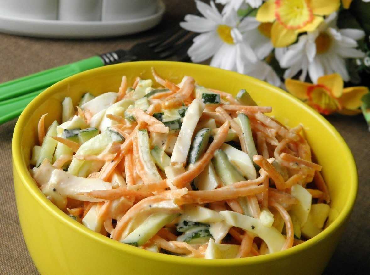 Салат с морковью и кукурузой - 10 пошаговых подробных рецептов