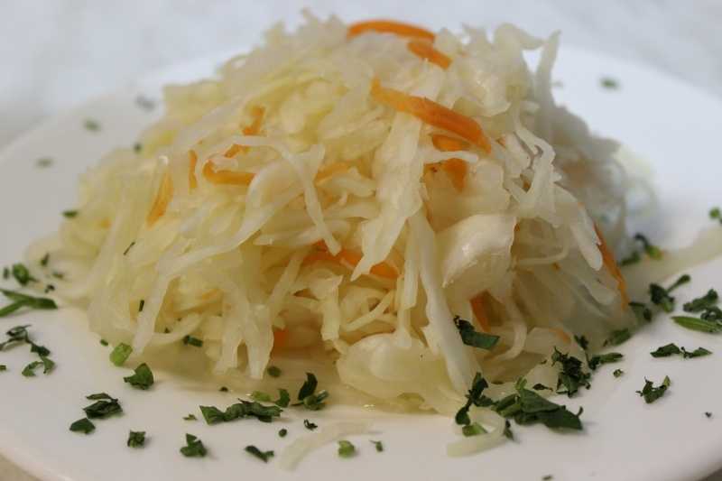 Салат из свежей капусты – 7 очень вкусных и быстрых рецептов