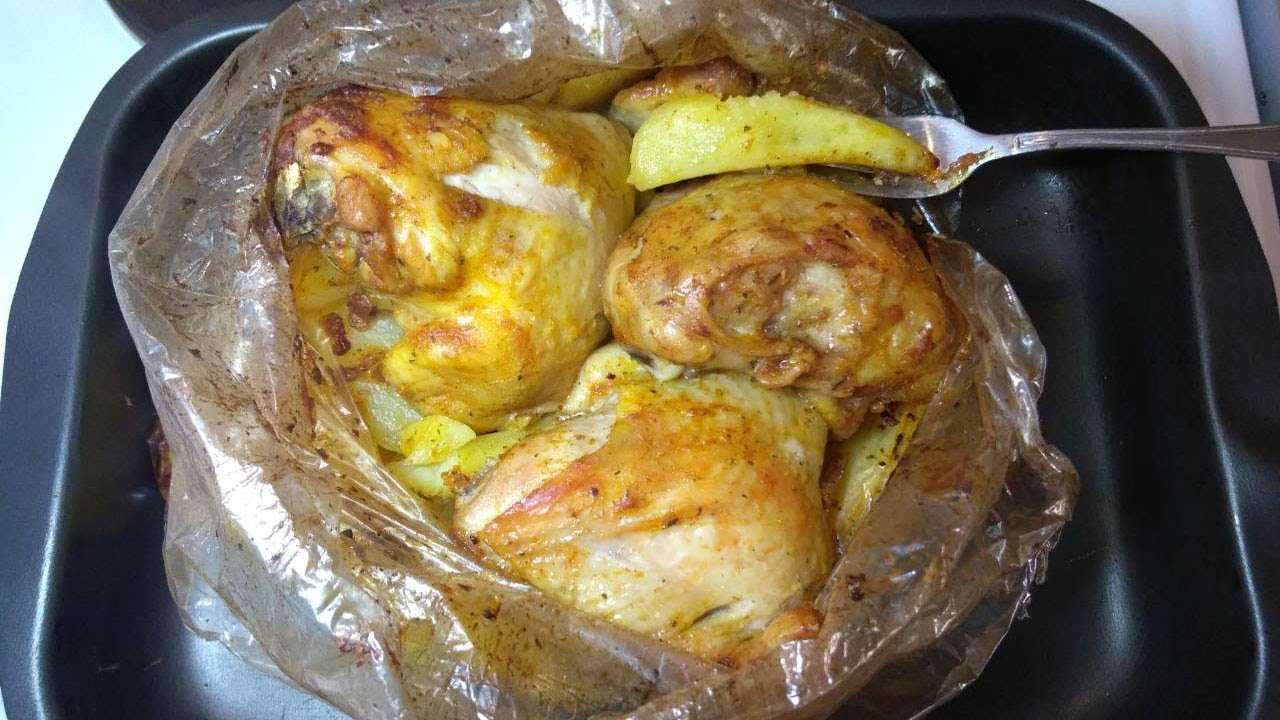 Курица с картошкой в духовке: как приготовить блюдо