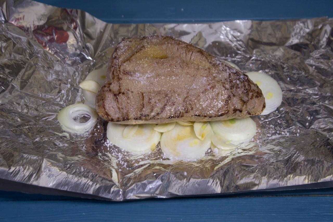 Как приготовить картошку с мясом в духовке — 5 вкусных рецептов с фото