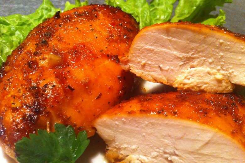 Курица в микроволновке - 7 рецептов приготовления