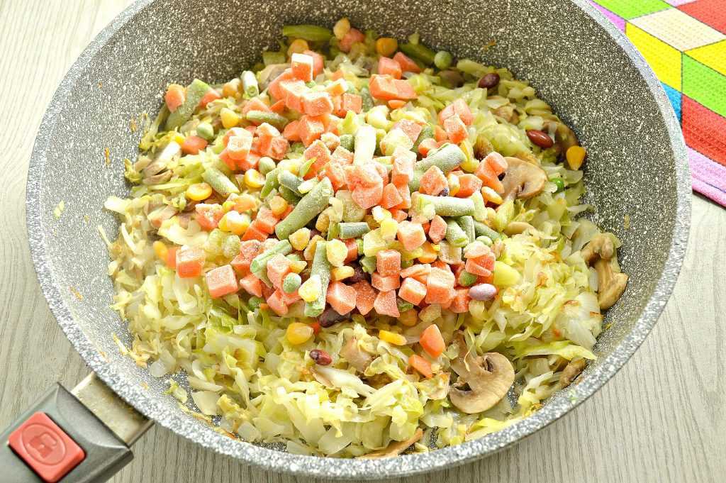 Курица с овощами и рисом в духовке: рецепты