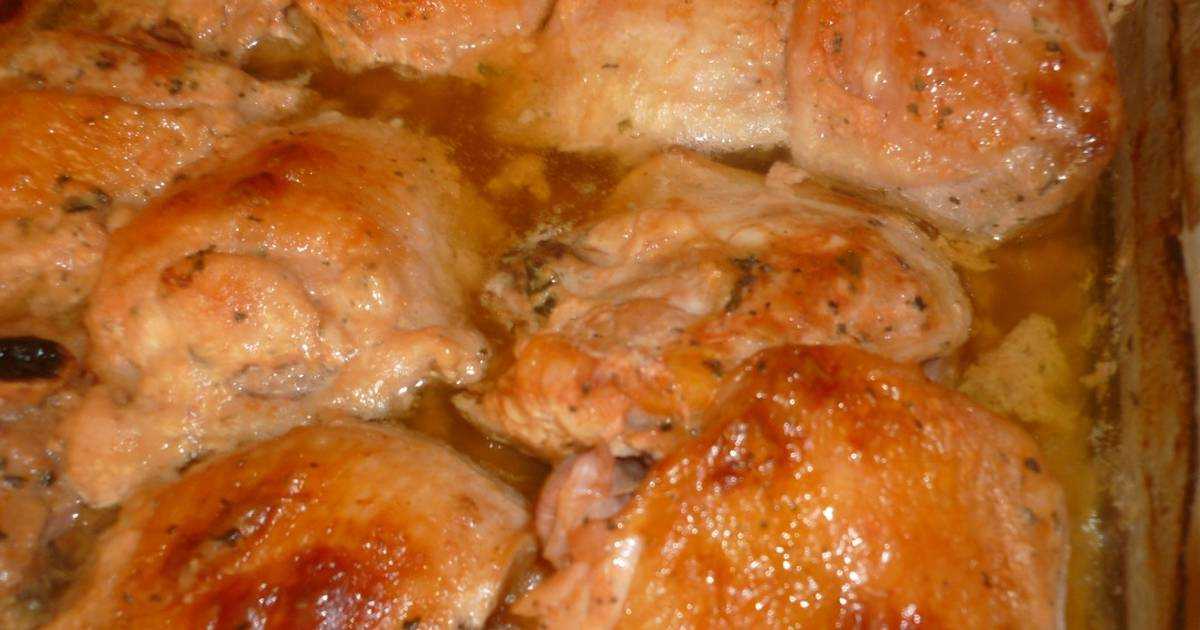 Куриные бедрышки с рисом в духовке - рассыпчатый и ароматный вкус: рецепт с фото
