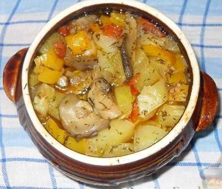 В картошка с мясом в горшке в духовке рецепт с фото