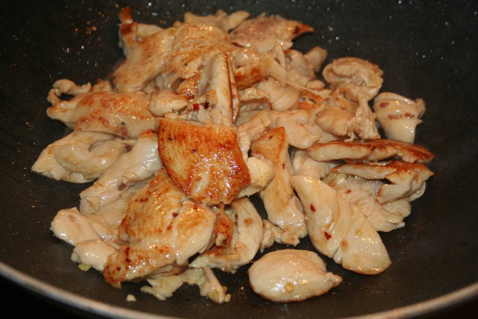 Куриное филе с шампиньонами (8 вариантов приготовления); курица с шампиньонами