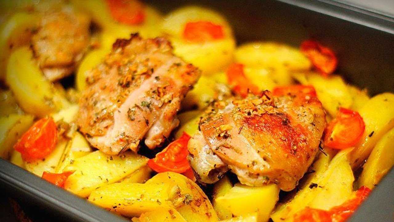 Куриная грудка с овощами запеченная в духовке