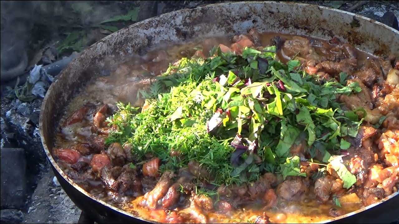 Как приготовить блюдо «басма» по-узбекски в казане — рецепт приготовления на костре