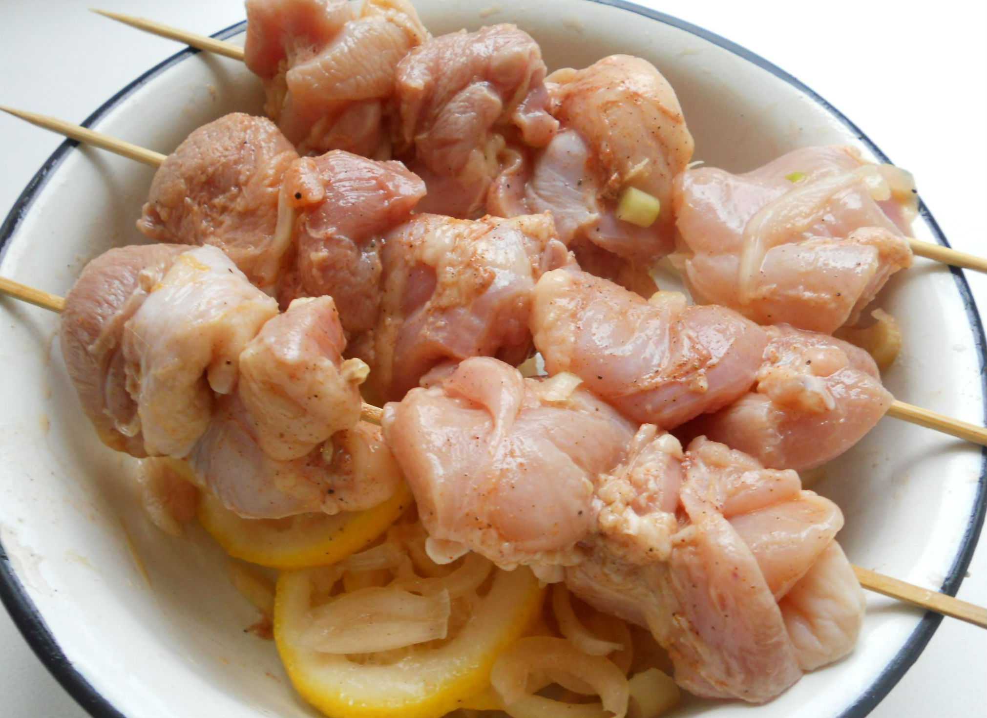 10 самых вкусных маринадов для шашлыка из курицы, чтобы мясо было мягким