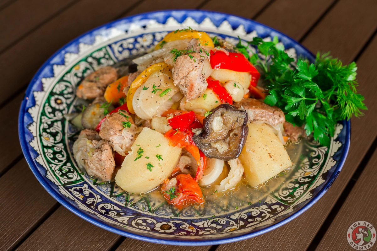 Штрудли с мясом и картофелем по-немецки: рецепт с капустой
