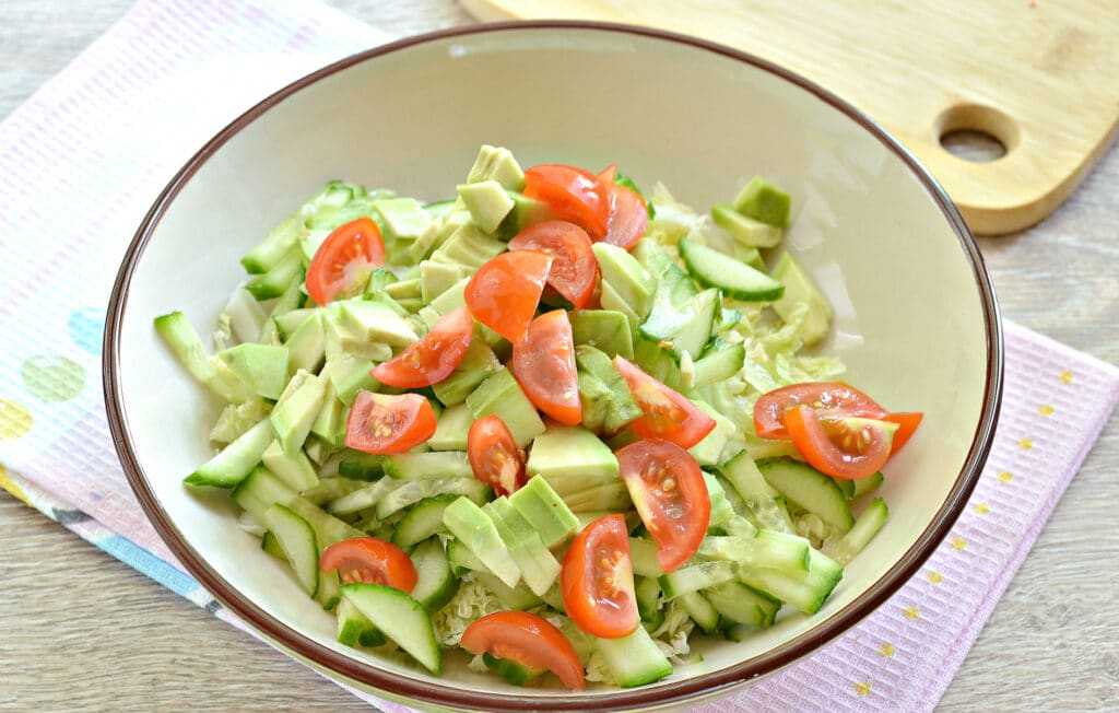 Cалат с авокадо и тунцом: 10 вкусных пошаговых рецепты с фото