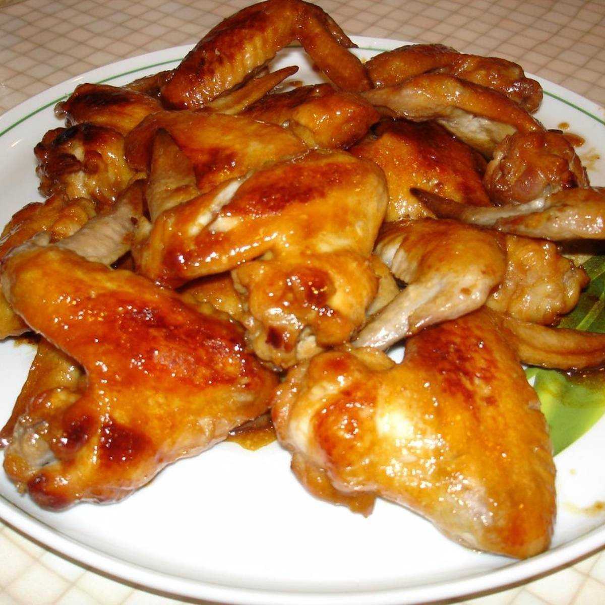 Гуляш из курицы – 8 рецептов с подливкой на сковороде с пошаговыми фото