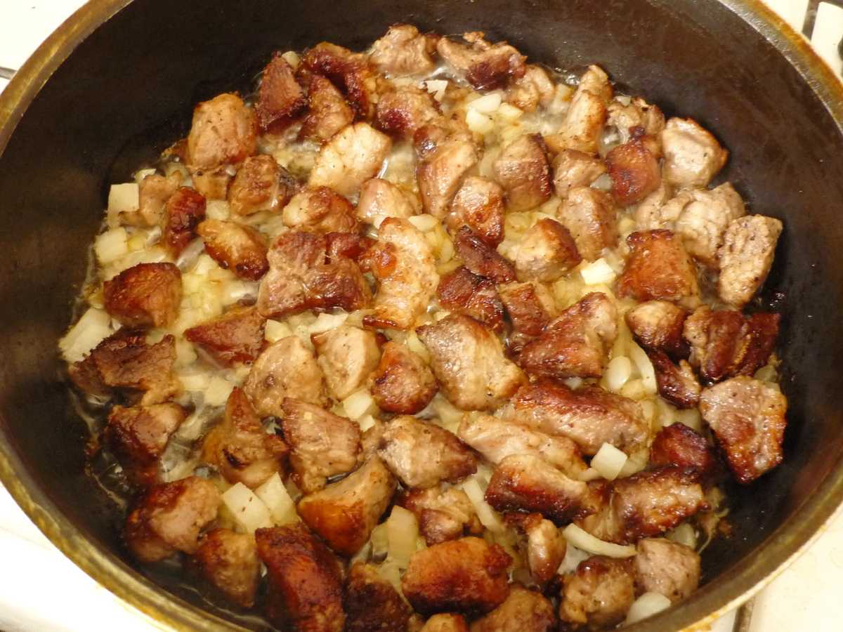 Свинина запеченная в духовке — 9 простых и вкусных рецептов