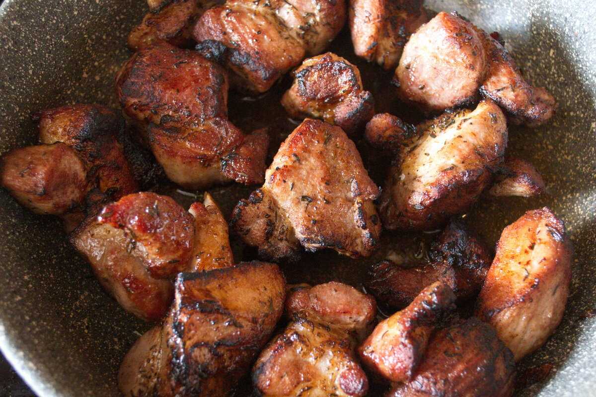 Шашлык из свинины на шпажках в духовке - 10 самых вкусных рецептов