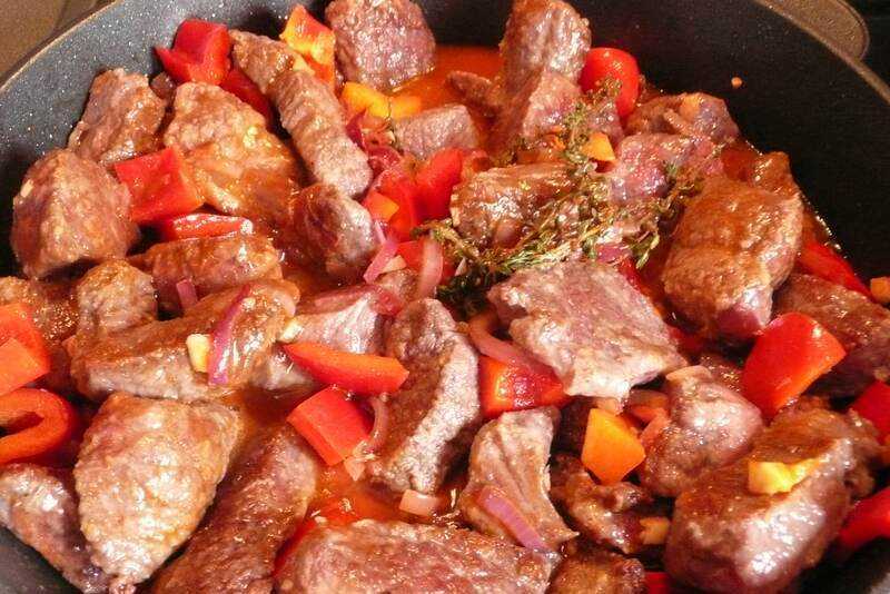 Мясо по-французски из свинины в духовке - 6 рецептов приготовления