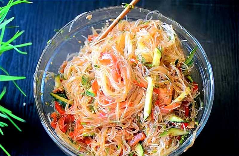 Теплый тайский салат с говядиной: рецепты приготовления