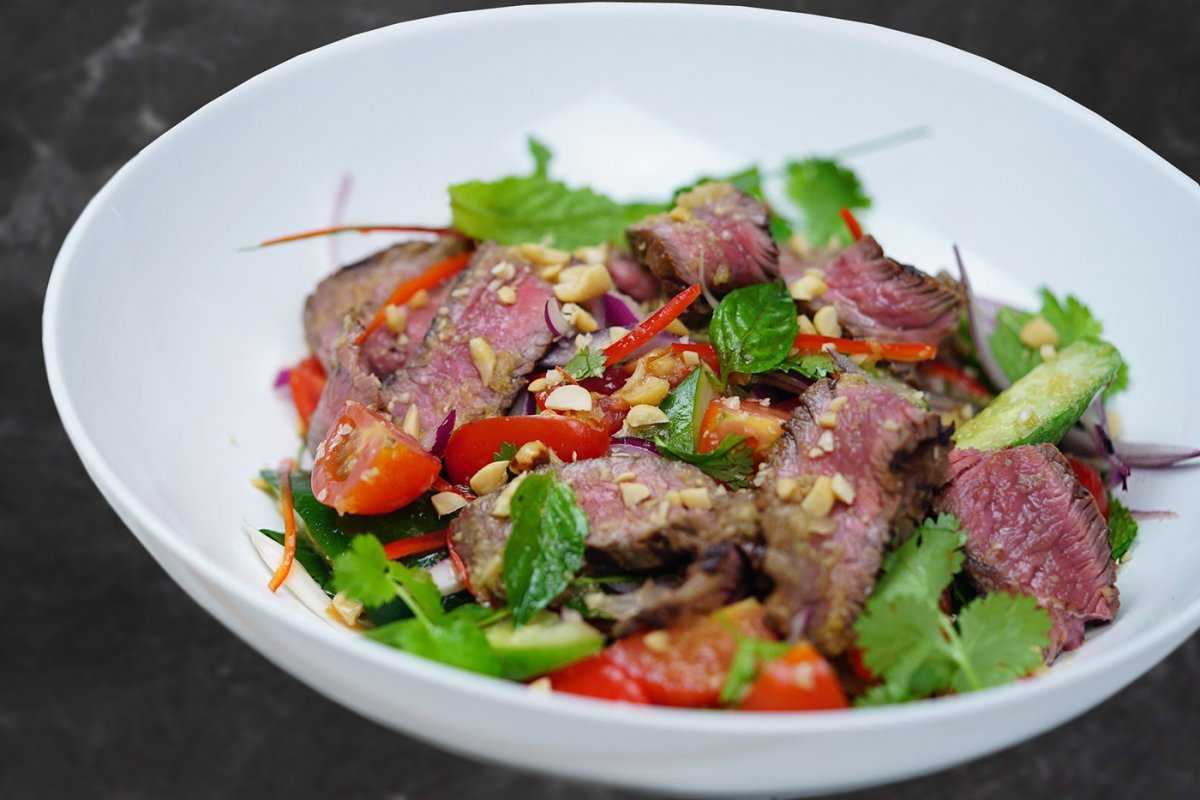 Мясо по-тайски 🥡 8 вкусных рецептов приготовления с овощами и мясом