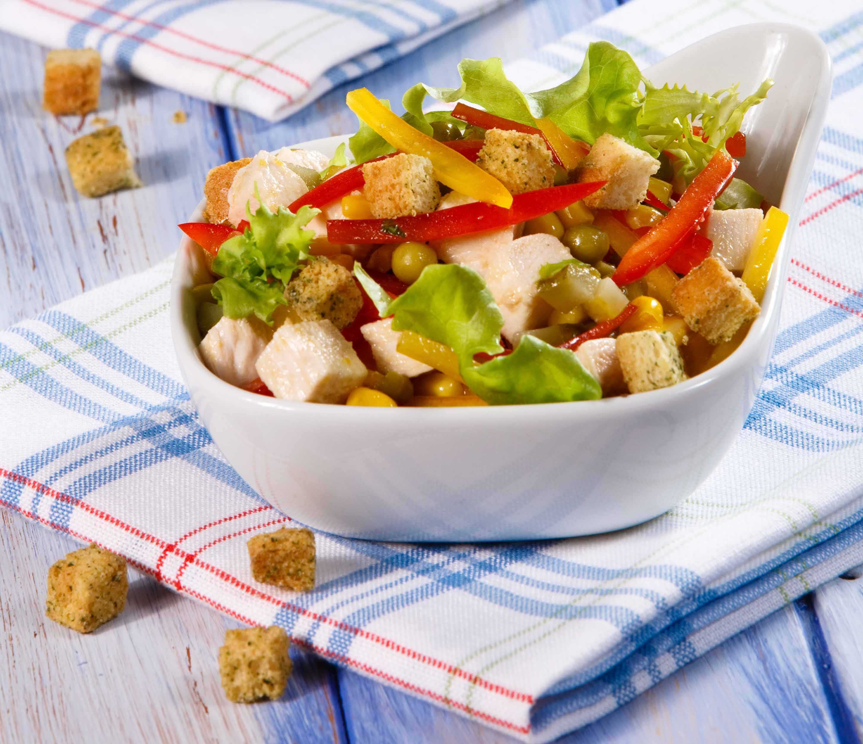Салат обжорка с курицей - 12 классических рецептов с фото
