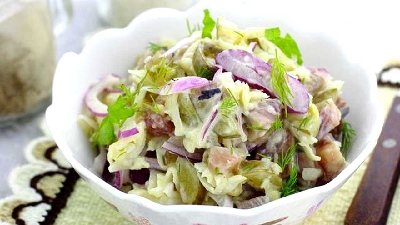 Крабовый салат с картошкой и кукурузой  - 10 пошаговых фото в рецепте