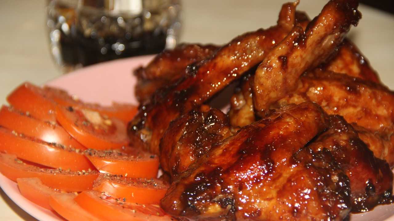 Шашлык из куриных крылышек + самый вкусный маринад, чтобы мясо было мягким