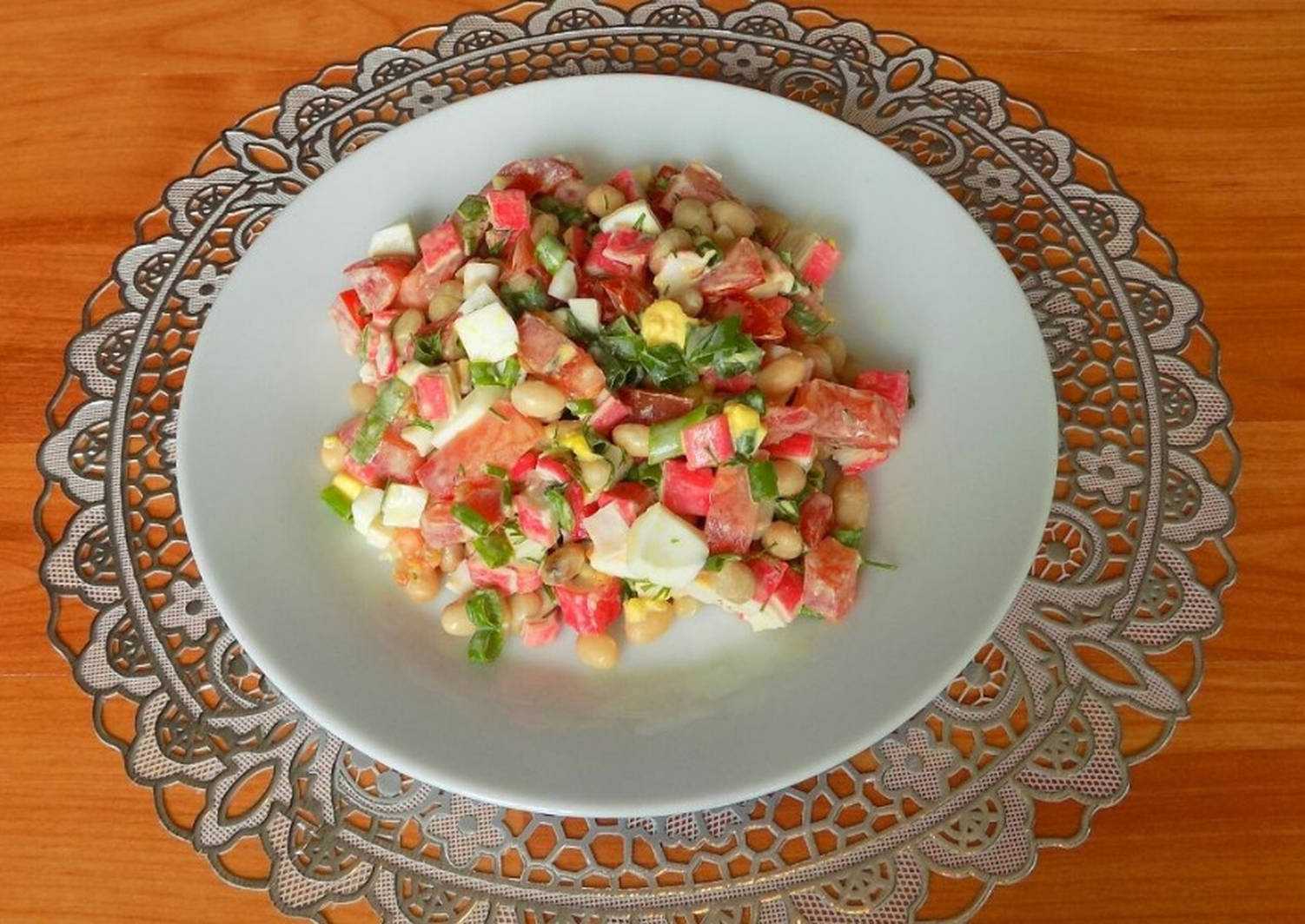 Крабовый салат: классический рецепт с фото пошагово