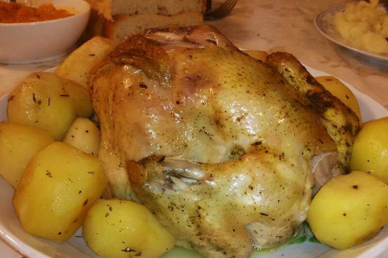 Запечь курицу в духовке в рукаве с картошкой рецепт с фото пошагово в духовке