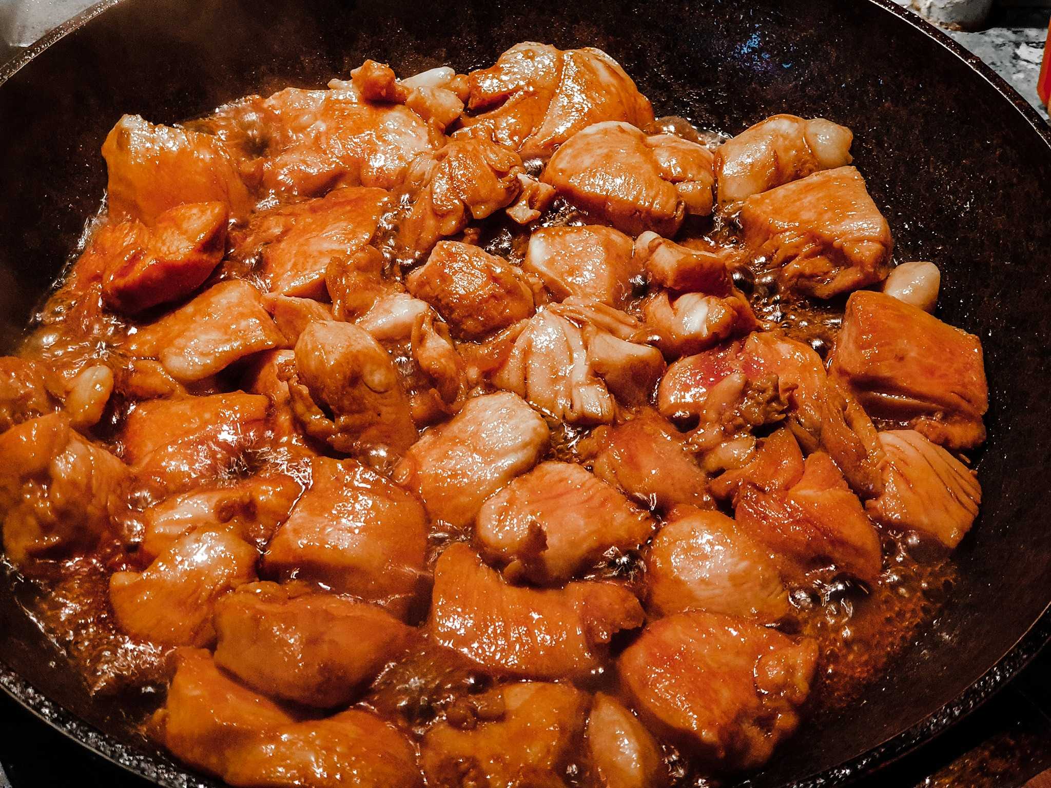 Сочная куриная грудка, запеченная в духовке – 7 лучших рецептов приготовления
