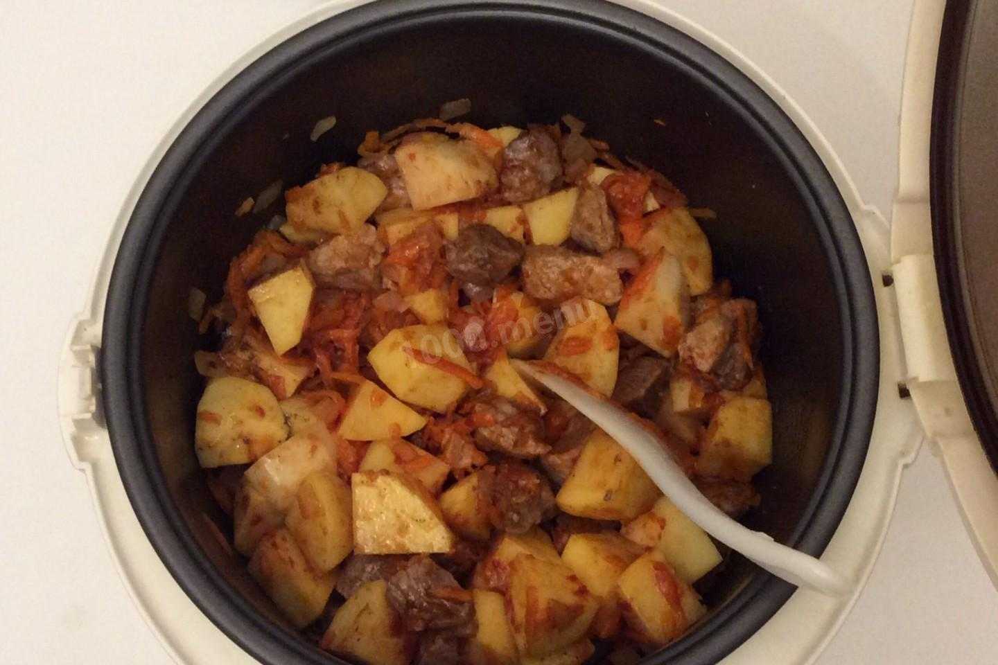 Картофель с мясом в мультиварке рецепты с фото пошагово тушеный
