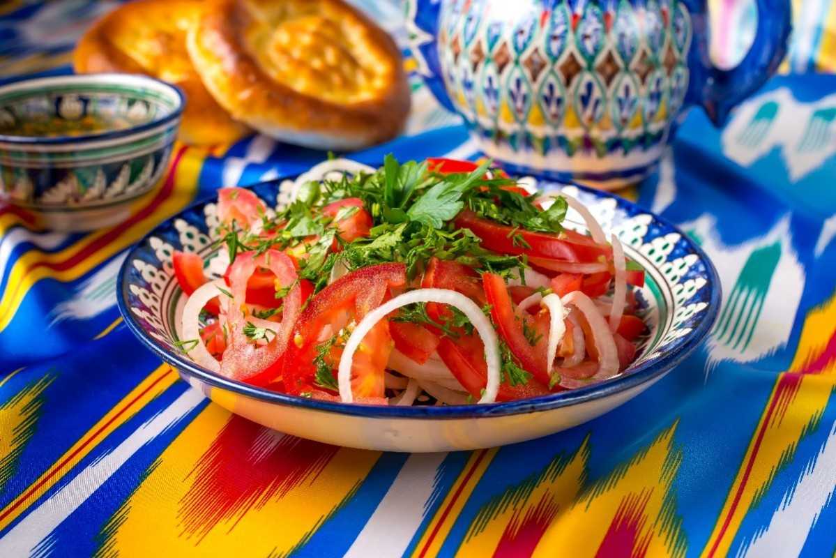 Ачик чучук – классический узбекский овощной салат: рецепты с фото и видео